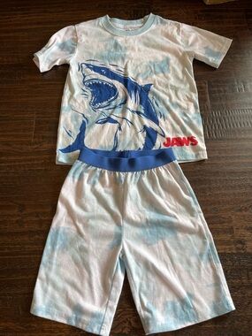 Universal White and Blue Jaws Shark Kids Pajama Set